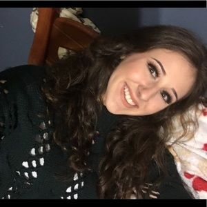 Meet your Posher, Michaela